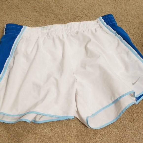 Nike Shorts - Picture 2 of 5